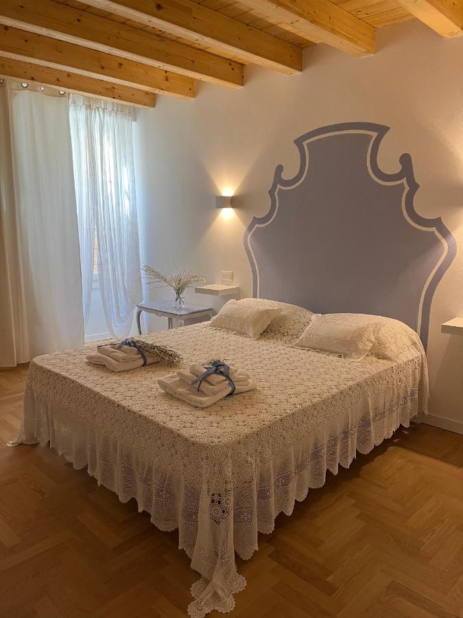 La Piccola Casa Al Lago - Intera Casa Con 3 Camere E 2 Box Сало Екстер'єр фото