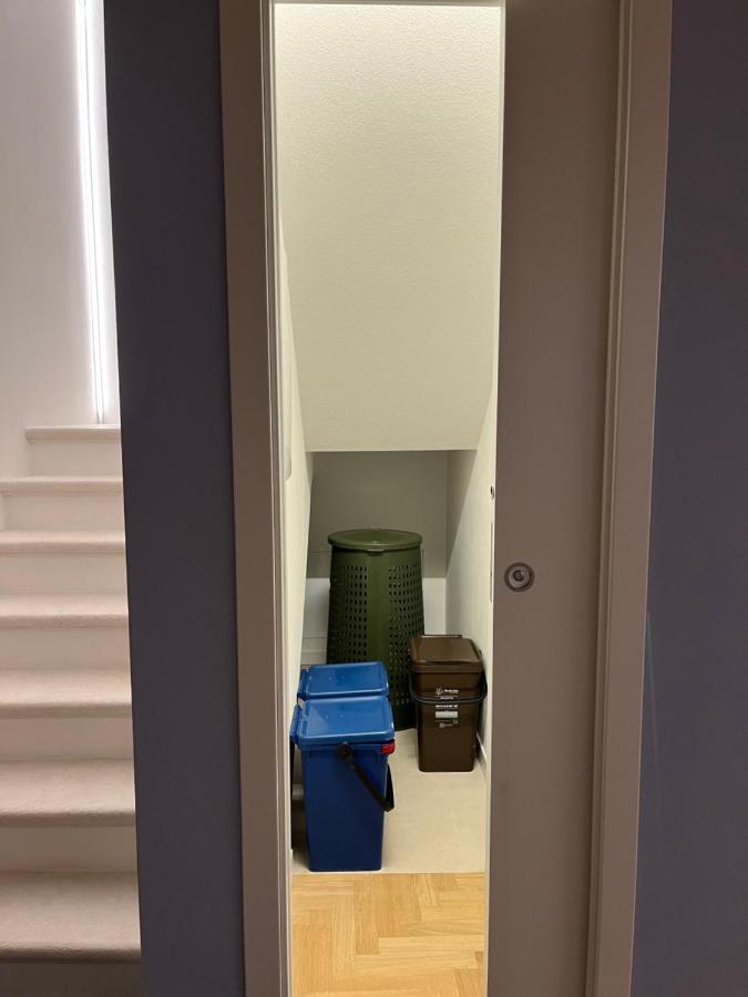 La Piccola Casa Al Lago - Intera Casa Con 3 Camere E 2 Box Сало Екстер'єр фото