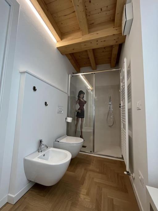La Piccola Casa Al Lago - Intera Casa Con 3 Camere E 2 Box Сало Екстер'єр фото