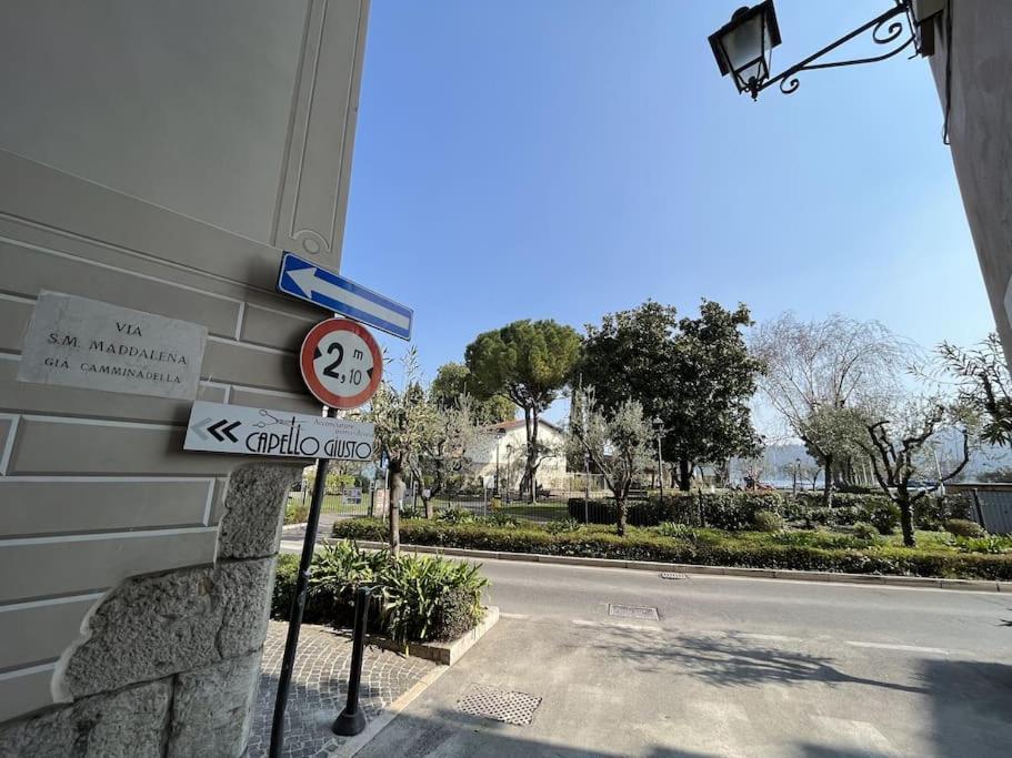 La Piccola Casa Al Lago - Intera Casa Con 3 Camere E 2 Box Сало Екстер'єр фото