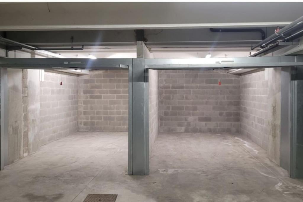 La Piccola Casa Al Lago - Intera Casa Con 3 Camere E 2 Box Сало Екстер'єр фото